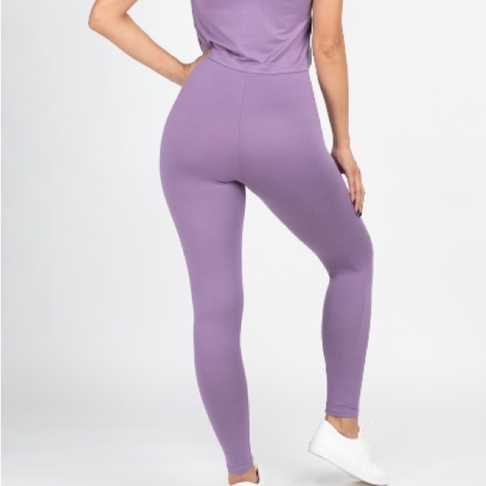 ⭕️ SOLD OUT ⭕️ NEW Purple Solid Color Cami Top & Leggings Set - Picture 6 of 6